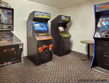 Super 8 By Wyndham Hot Springs Motel Exterior photo